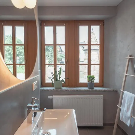 Krebiehls Winkelhof * Herxheim am Berg